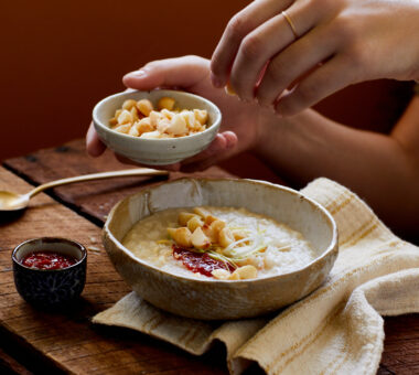 Roasted macadamia conjee recipe